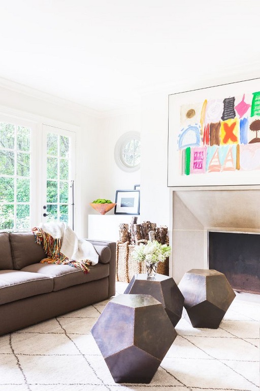 Stylish and practical ways to accessorize your living room Beauty and